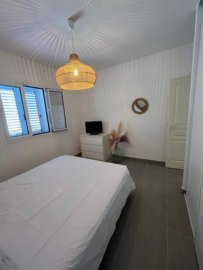 Appart Avec Terrasse Vue Sur Mer Exceptionnelle LʼÎle-Rousse Εξωτερικό φωτογραφία